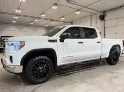 *SOLD* 2021 GMC SIERRA 1500 CREW 4X4 *CLEAN TITLE* *SAFETIED* *BRAND NEW RIMS & TIRES* *LEVEL KIT* *BRAND NEW 2 WAY REMOTE START*